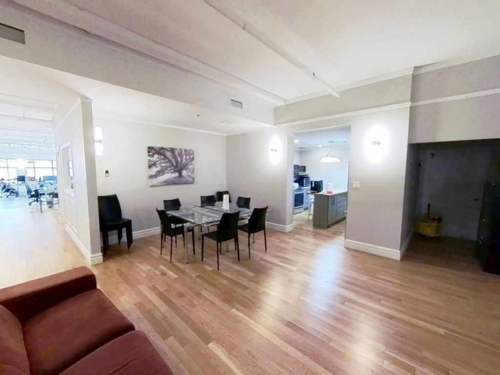 Bureau haut de gamme � sous-louer � Saint-Roch