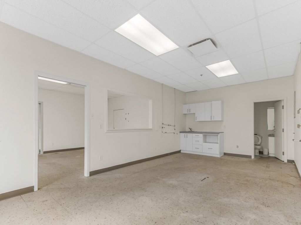 PARC COLBERT - AVENUE WATT STE-FOY