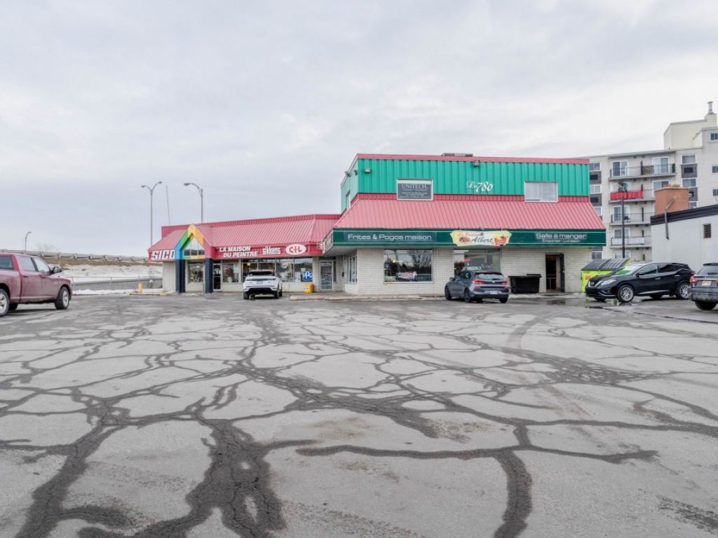 Immeuble commercial � Gatineau GRANDE VISIBILIT�