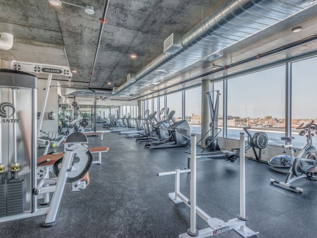 Espace de bureau neuf � louer au Mile-Ex 