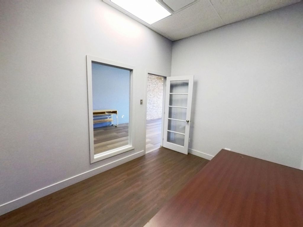 Bureau � louer � Local 125 � 4600, boulevard Henri-Bourassa, Charlesbourg