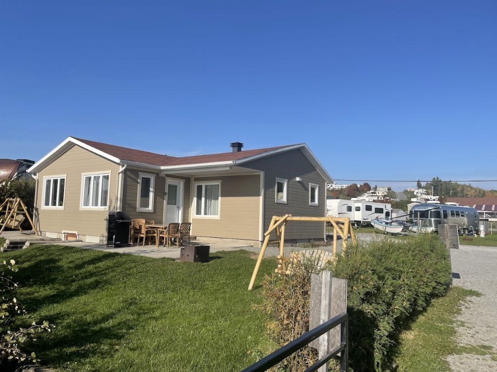 Camping 5 �toiles � vendre au coeur du Bas St-Laurent