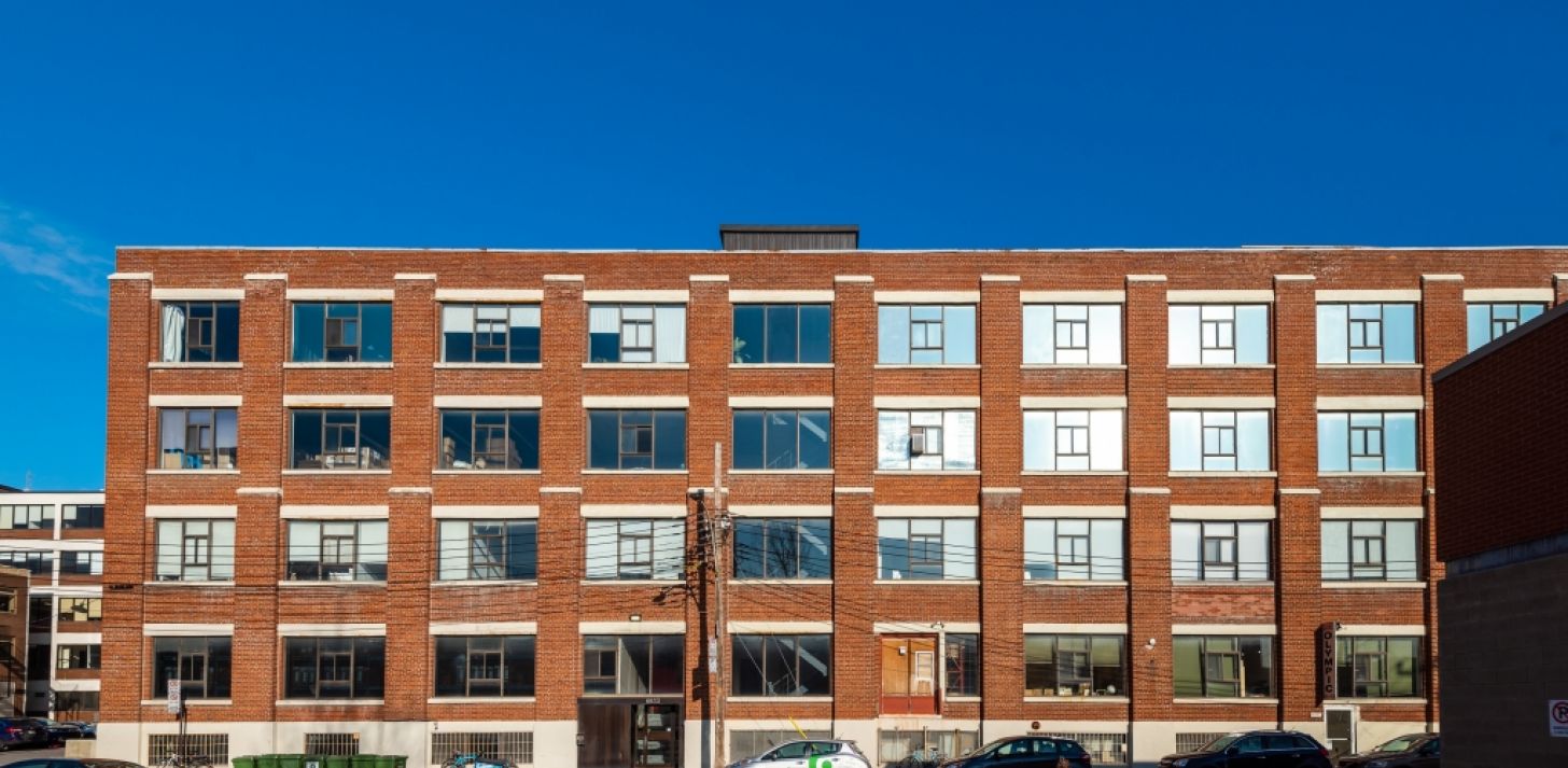 Espaces bureaux et industriels &agrave; louer-District Beaumont-6833 De L'&Eacute;p&eacute;e - Disponible 