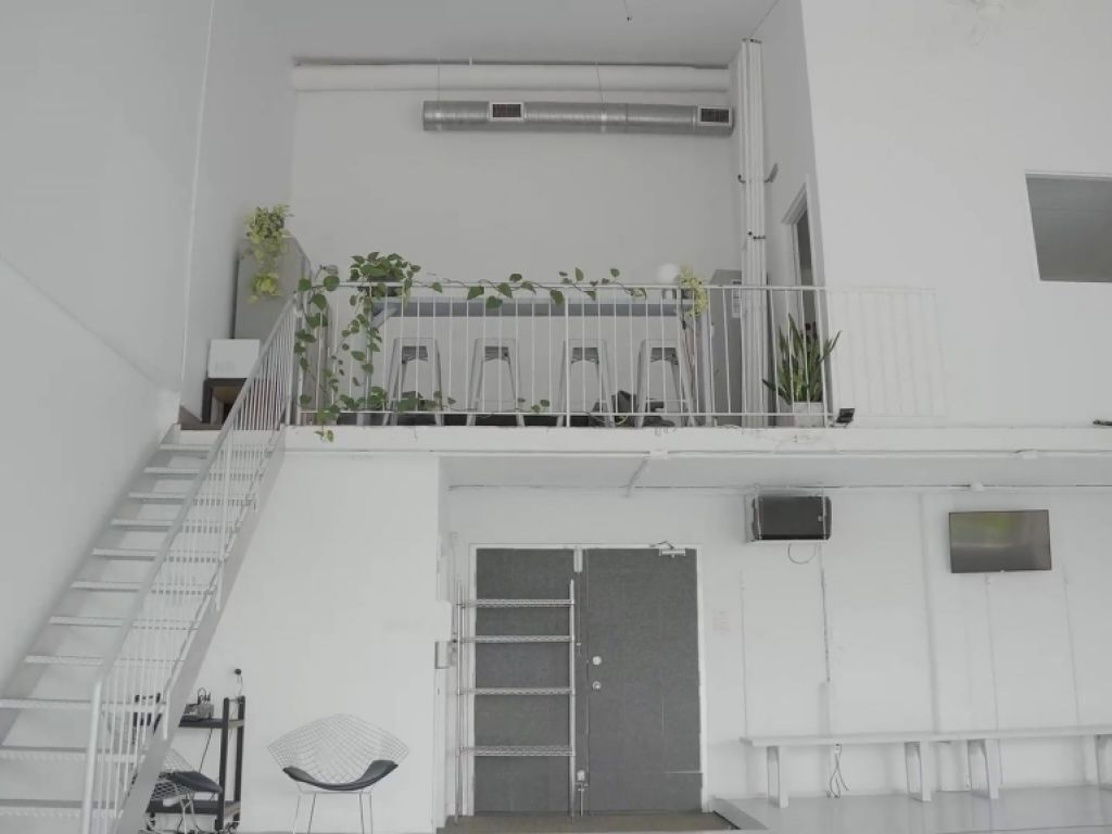Cession de bail - Loft (studio) 5000 Iberville - 2000 pieds carr�s 