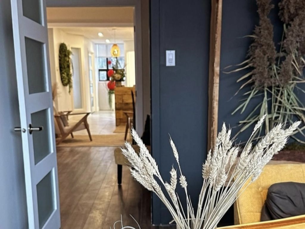 Beau bureau a louer pour professionnel de la sant� - cl� en main dans une clinique de naturopathie bien �tablit sur rive sud