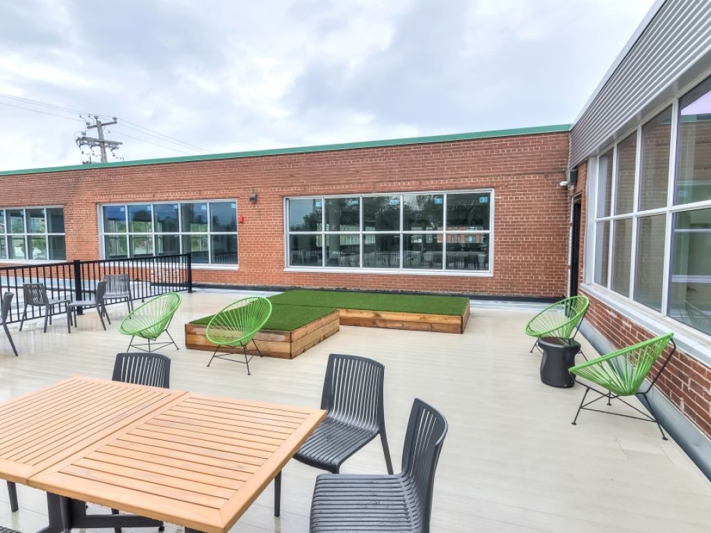 Espace de bureau neuf � louer, coin ensoleill� HOMA Pie IX