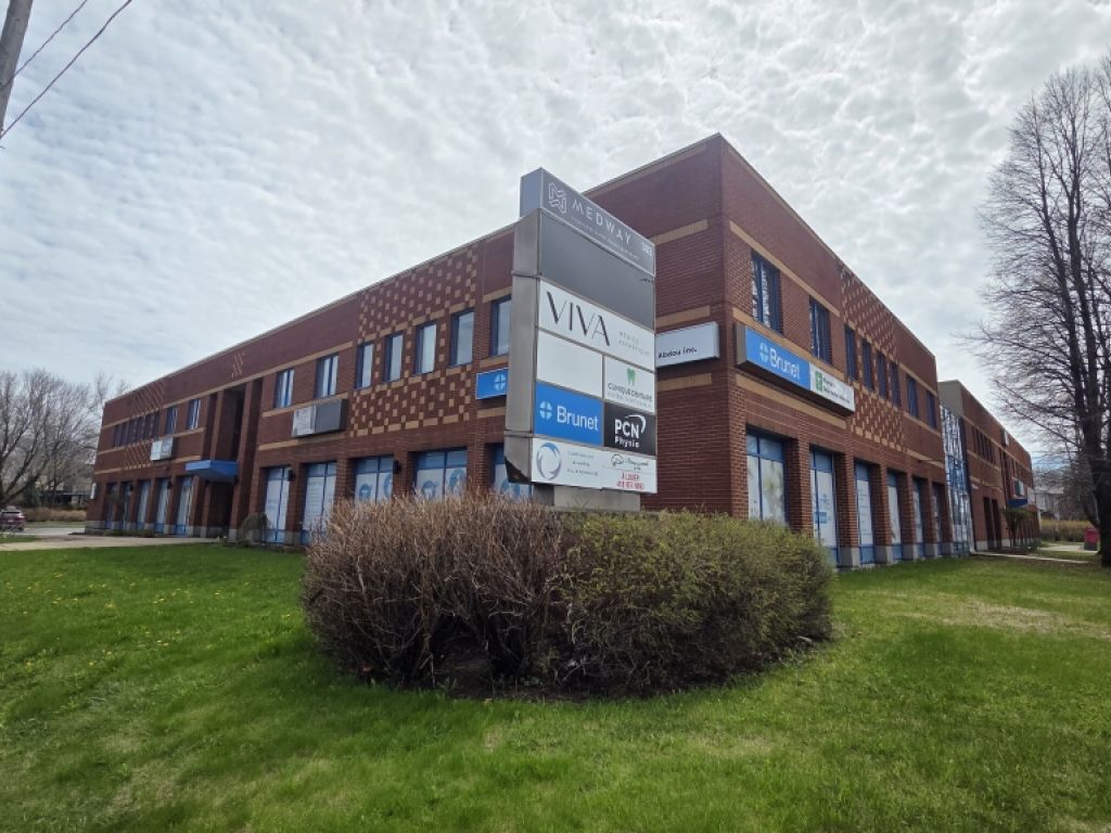 Local commercial � louer � Vanier� 303, boulevard Pierre-Bertrand, local 102