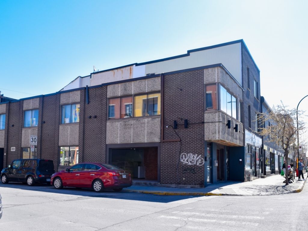 Local commercial � louer