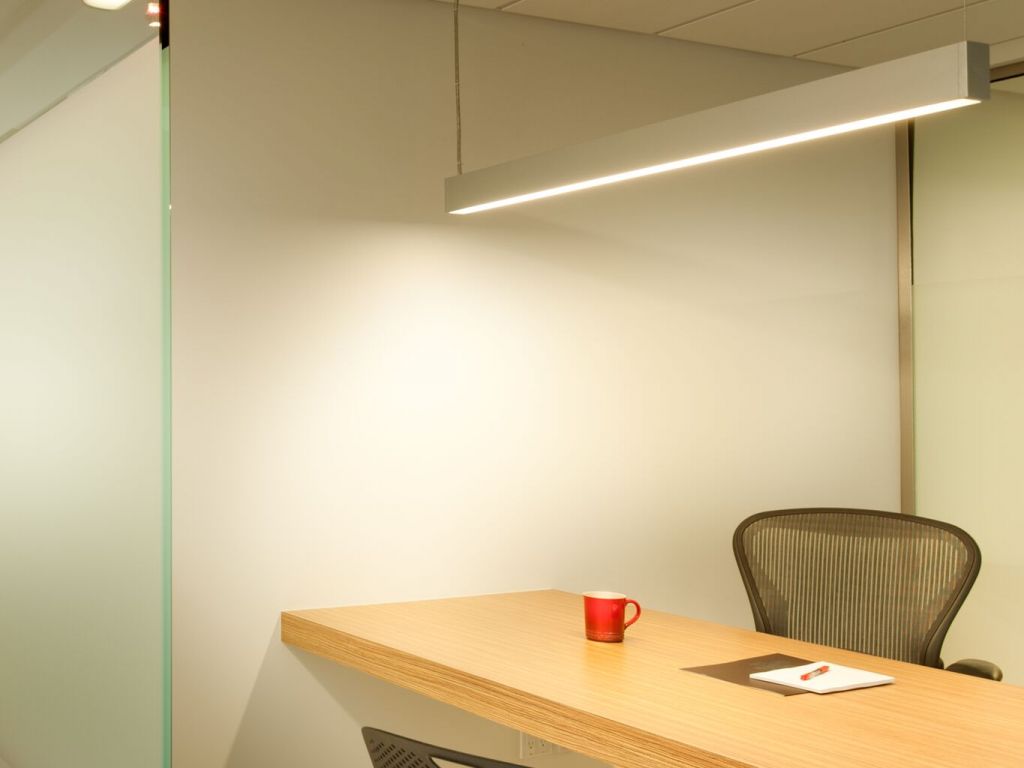 Bureaux � louer TOUT INCLUS � Vieux Montr�al � un mois GRATUIT