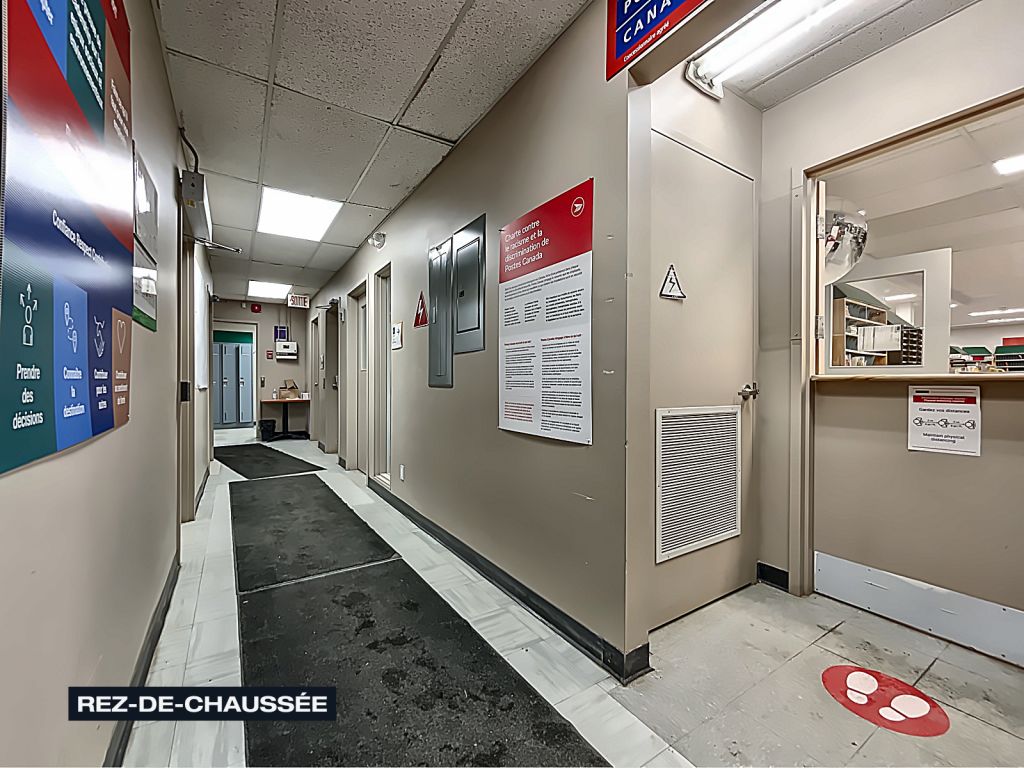 Industrial/Commercial space for lease - Jonqui�re - 400 to 10,500 ft2 