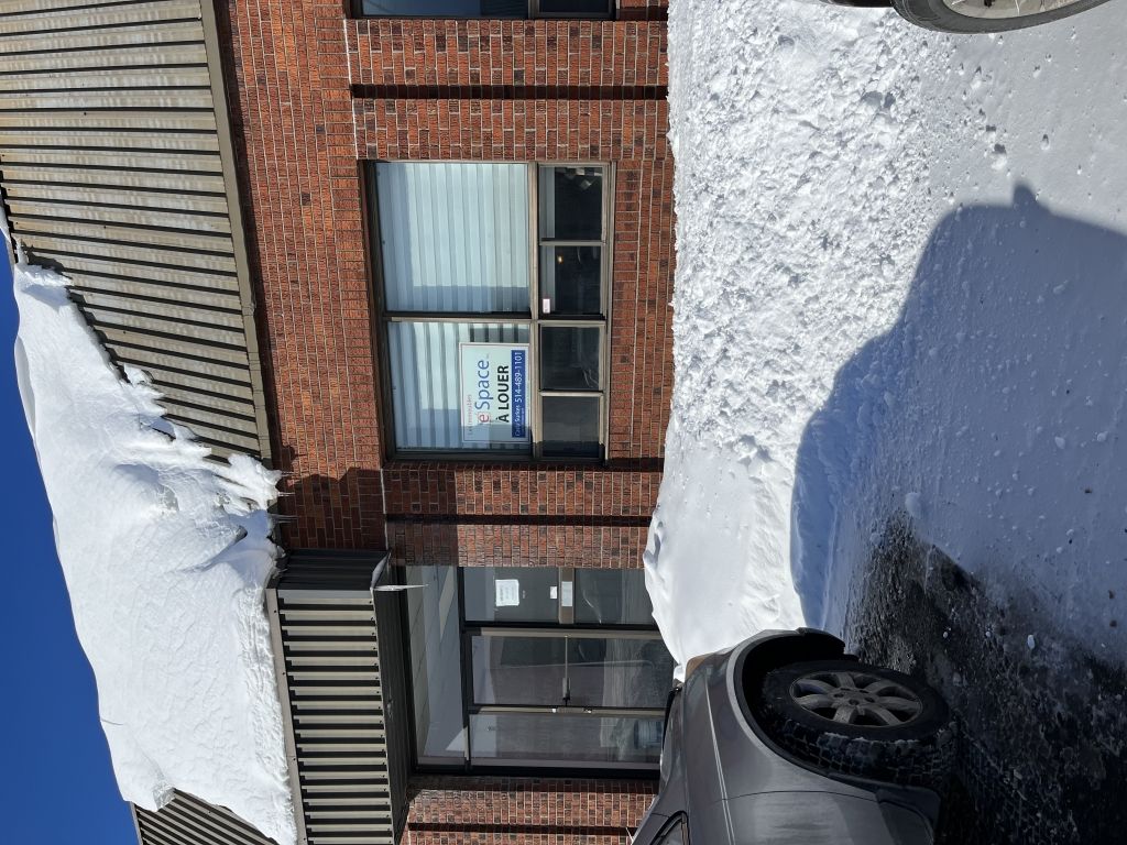 431 Locke, Ville St. Laurent FOR SUB-LEASE