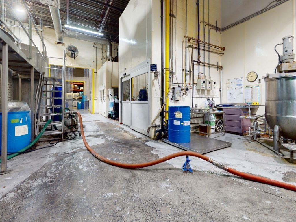 Local industriel � louer | Boisbriand | +50 000 PI�