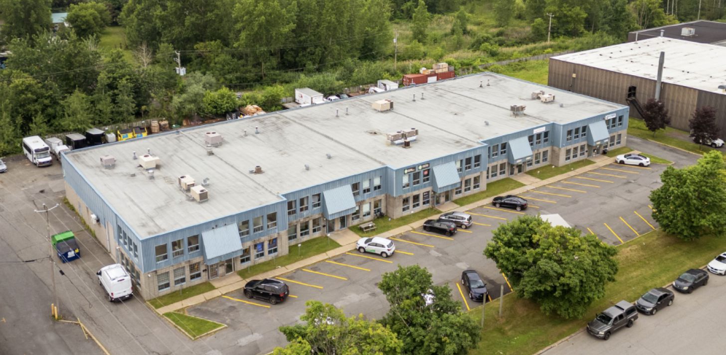 ESPACE industriel / bureau &agrave; louer - &Agrave; louer