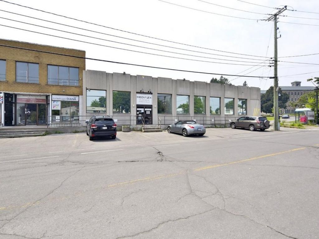 ESPACE COMMERCIAL � VENDRE