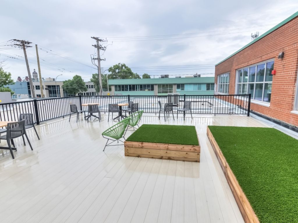 Espace de bureau neuf � louer, coin ensoleill� HOMA Pie IX