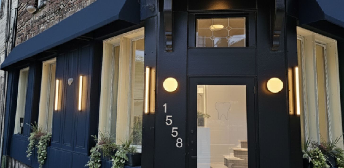 Commercial space for rent in Montreal - private terrace - For Rent