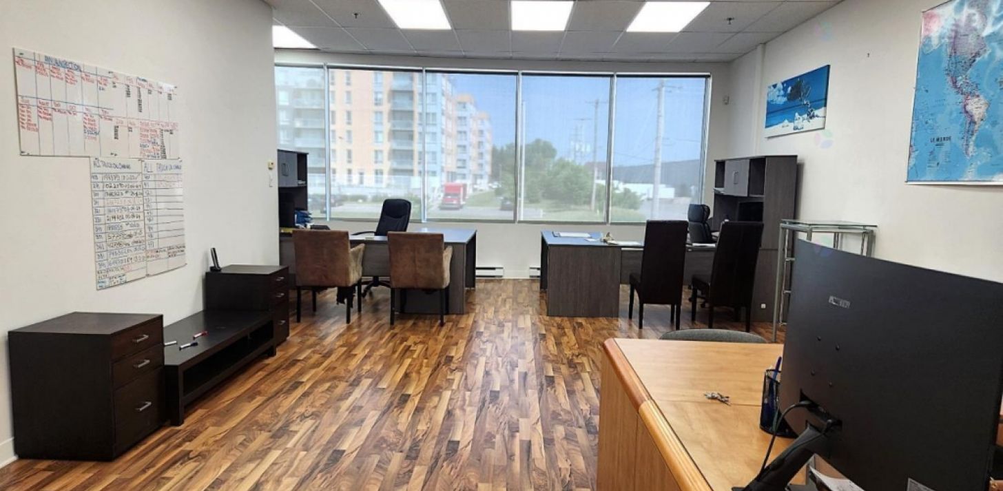 Bureau &agrave; louer &agrave; Laval - &Agrave; louer