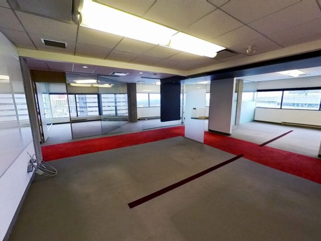 Espace de bureaux moderne � Place Iberville II