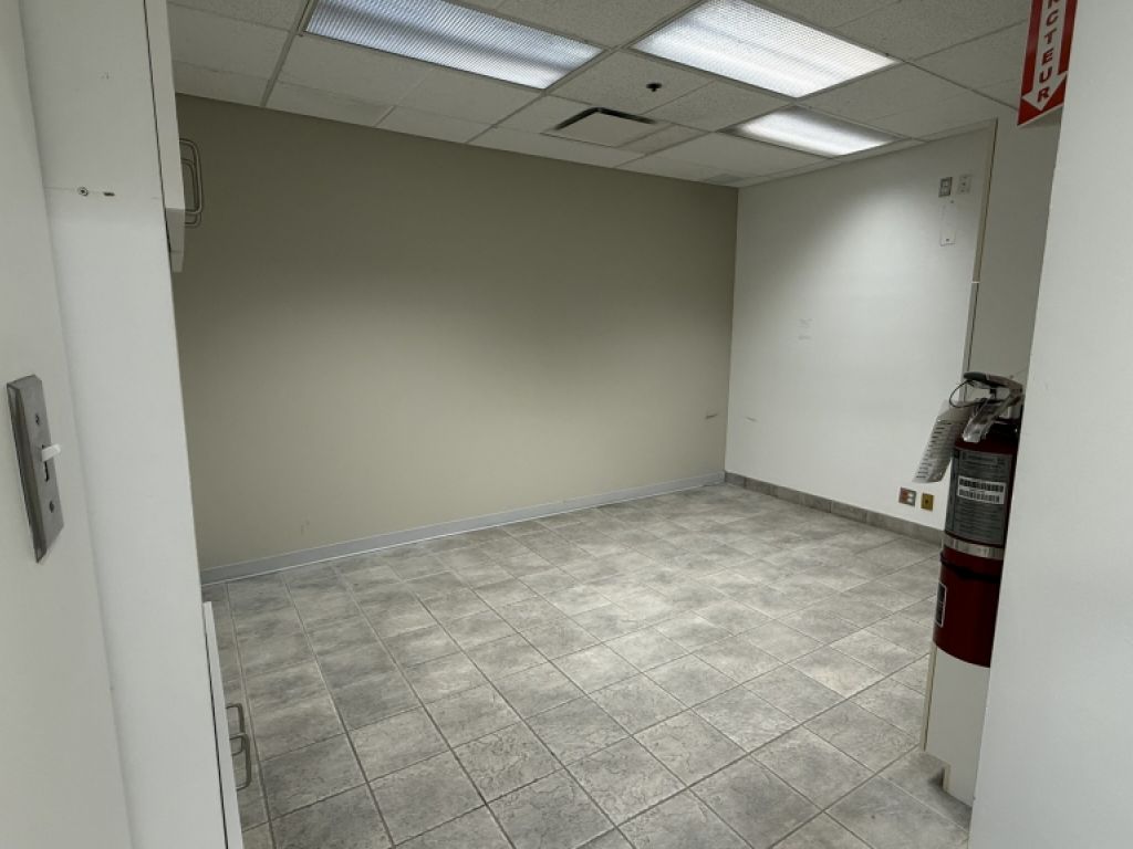 Espace de bureau � louer en RdC � Ste-Foy