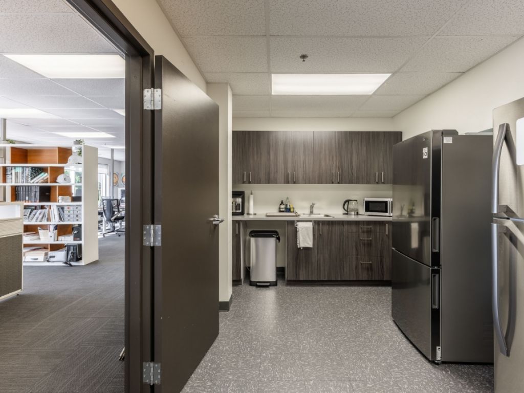 Bureau professionnel tr�s lumineux