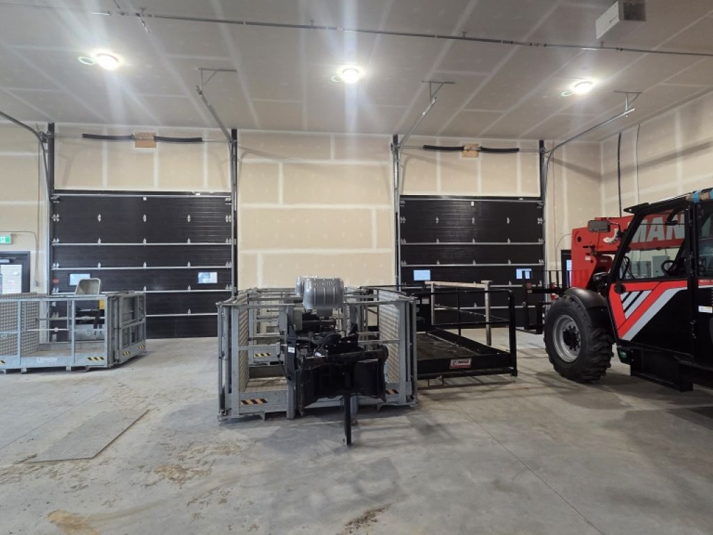 Local commercial/industriel - Ch�teau-Richer