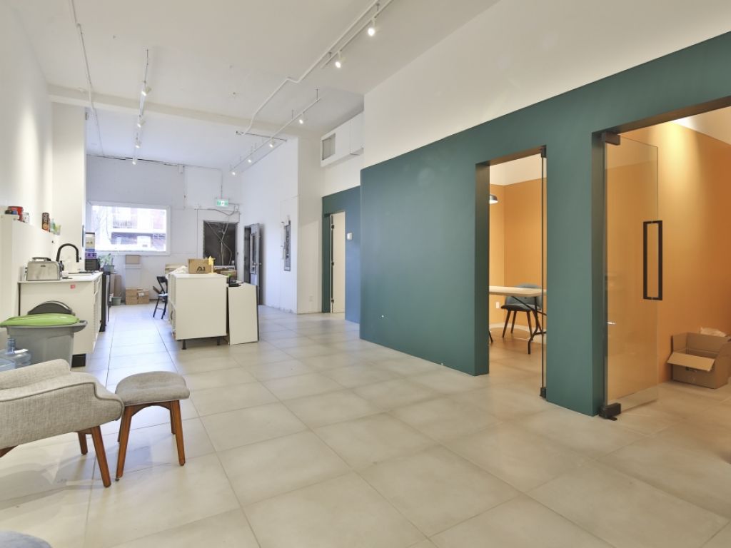 Duplex r�sidentiel et commercial � vendre 