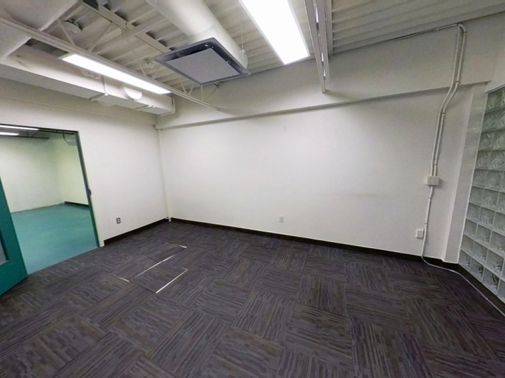 BUREAUX - LOCAL POLYVALENT FACILE � AM�NAGER