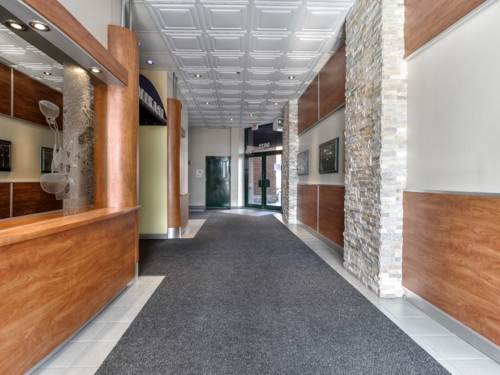 OFFICE TO RENT 485 SQF, ACADIE & SAUV�