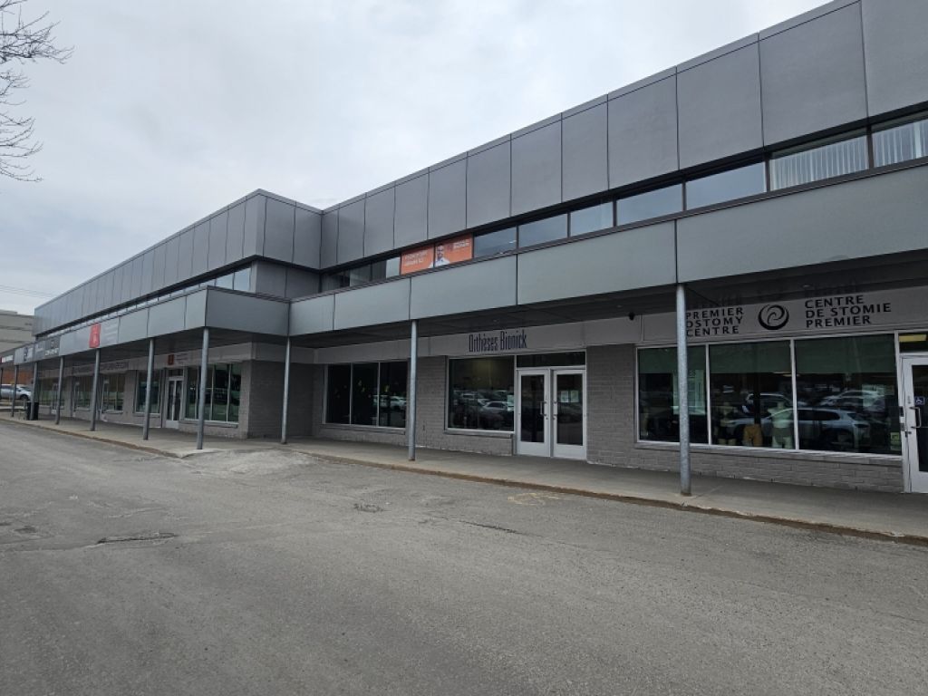 PLAZA LAVAL - STE-FOY - 888pc