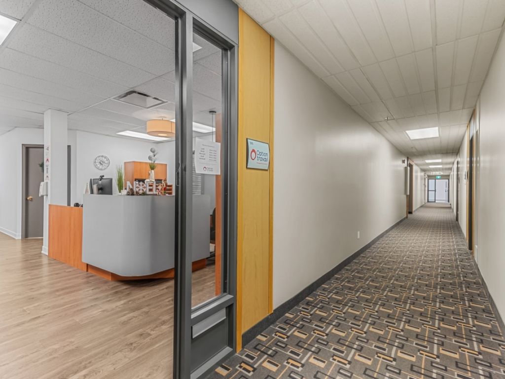 SAINTE-FOY - PLAZA LAVAL 