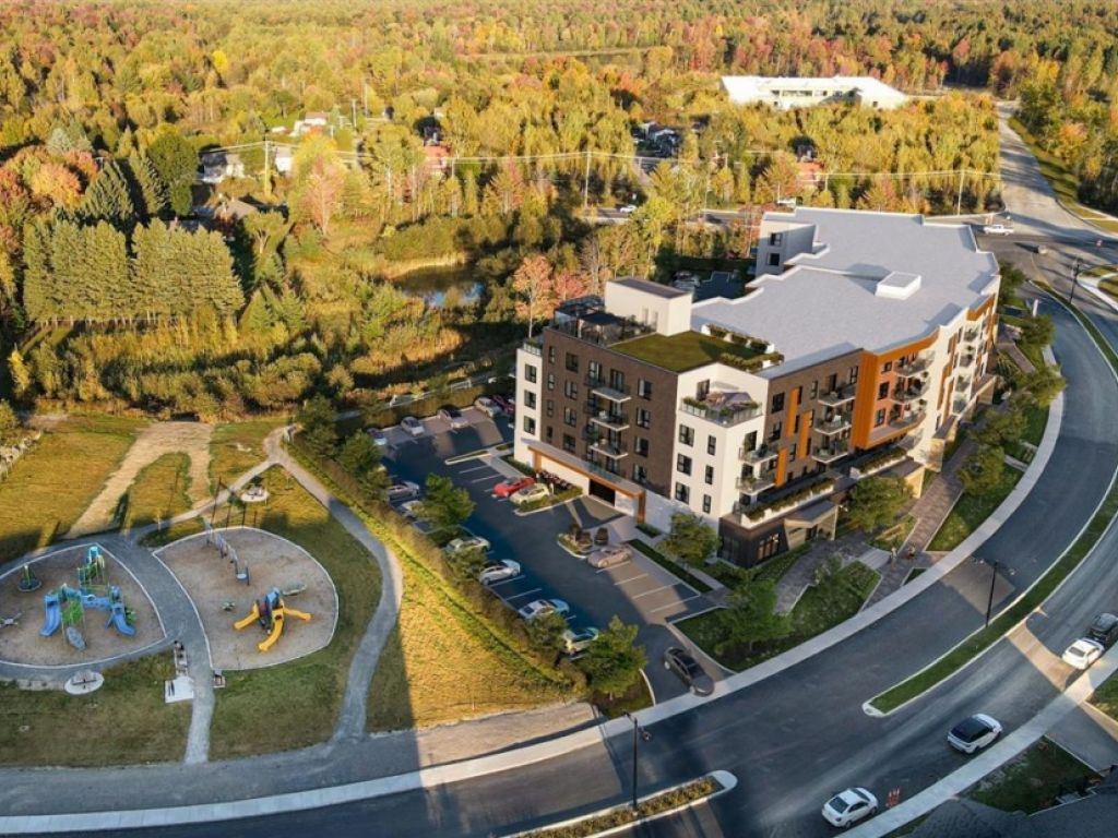 Local commercial � louer � 2175 Rue de la Travers�e, local C-04, Saint-J�r�me