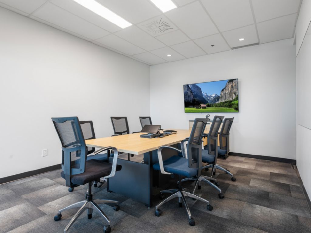 BUREAU HAUT DE GAMME EN SOUS-LOCATION