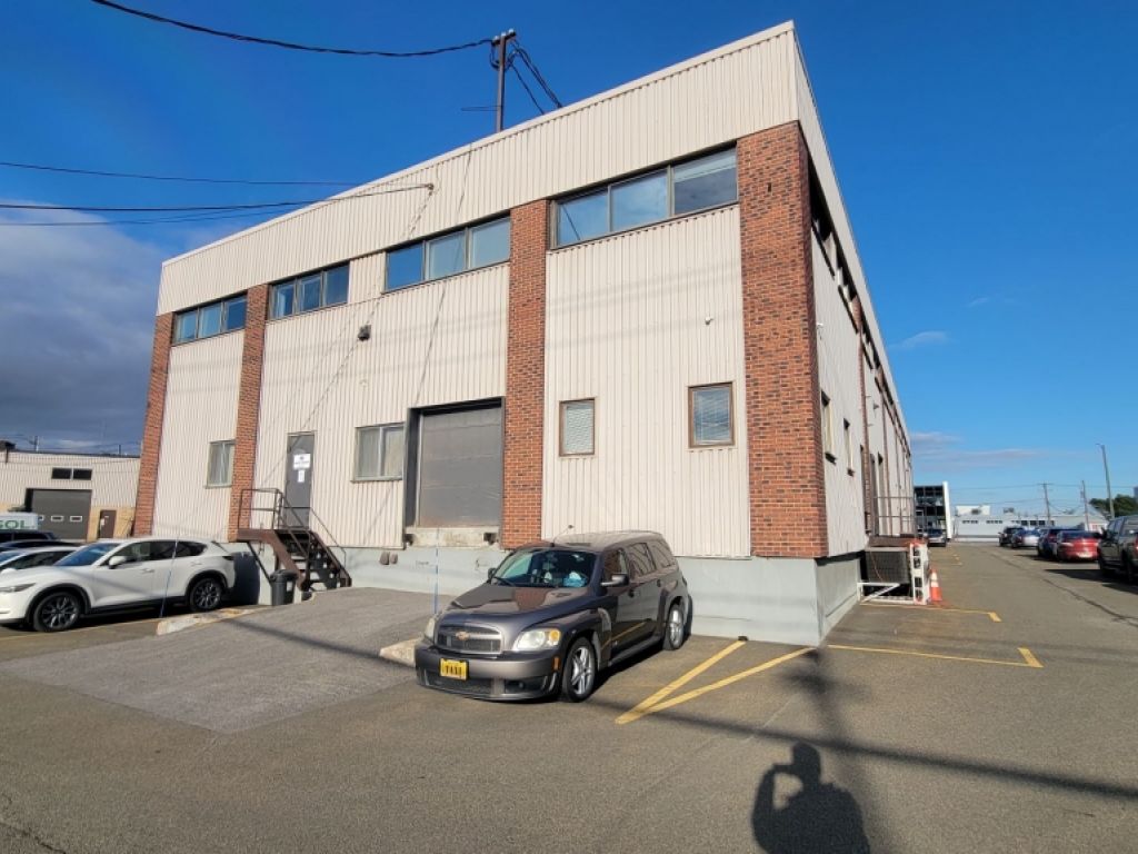 LOCAL COMMERCIAL OU DE BUREAU - SAINTE-FOY