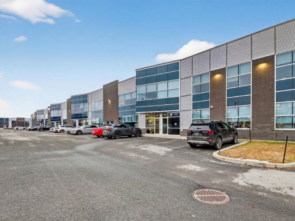 Espace bureau � sous-louer � 4450 Rue Garand, Laval (Sainte-Rose)