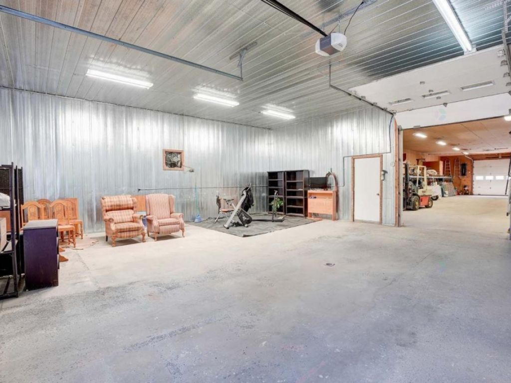 Maison, Entrep�t, Garage, Grange, Rivi�re-Rouge