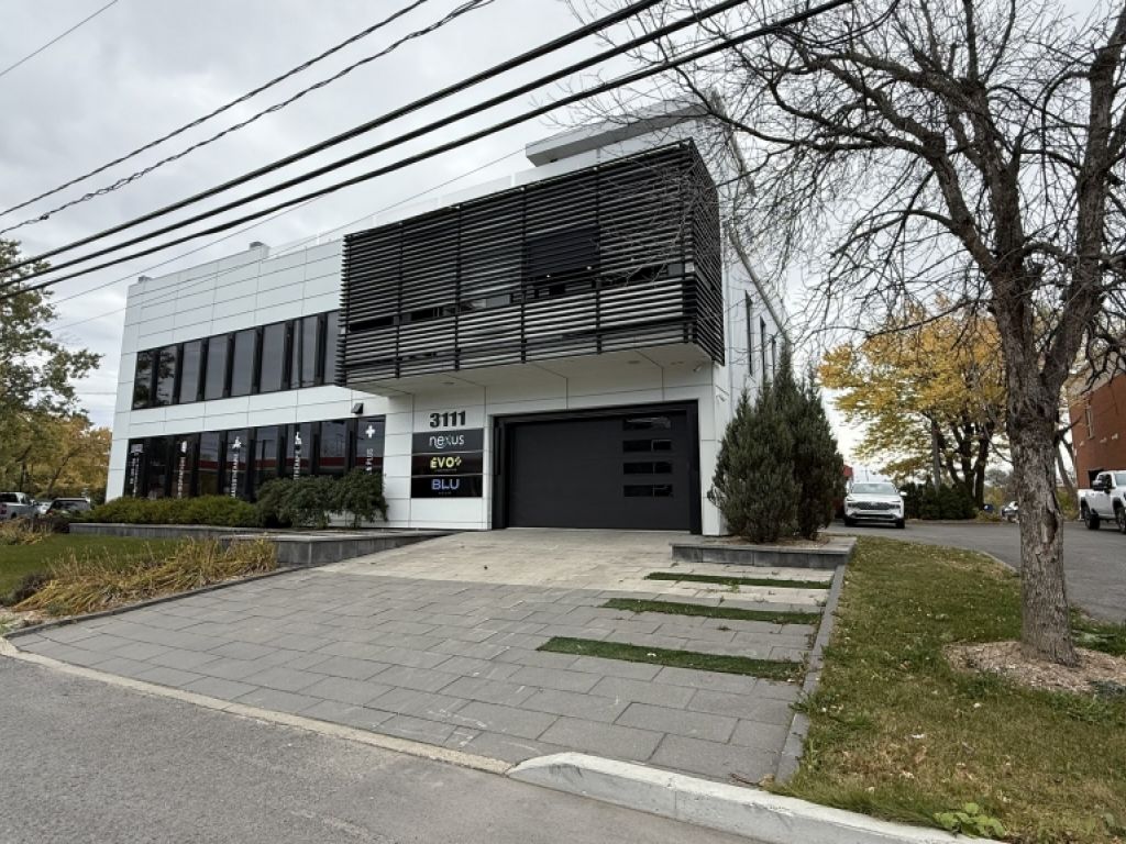 Espace pour une clinique � Les Rivi�res