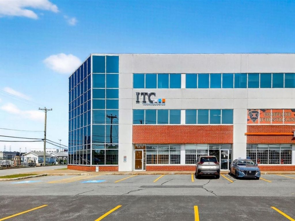 Espace industriel � louer � 4451-4479 Aut. Jean-No�l-Lavoie (A-440), local 4479, Laval (Chomedey)