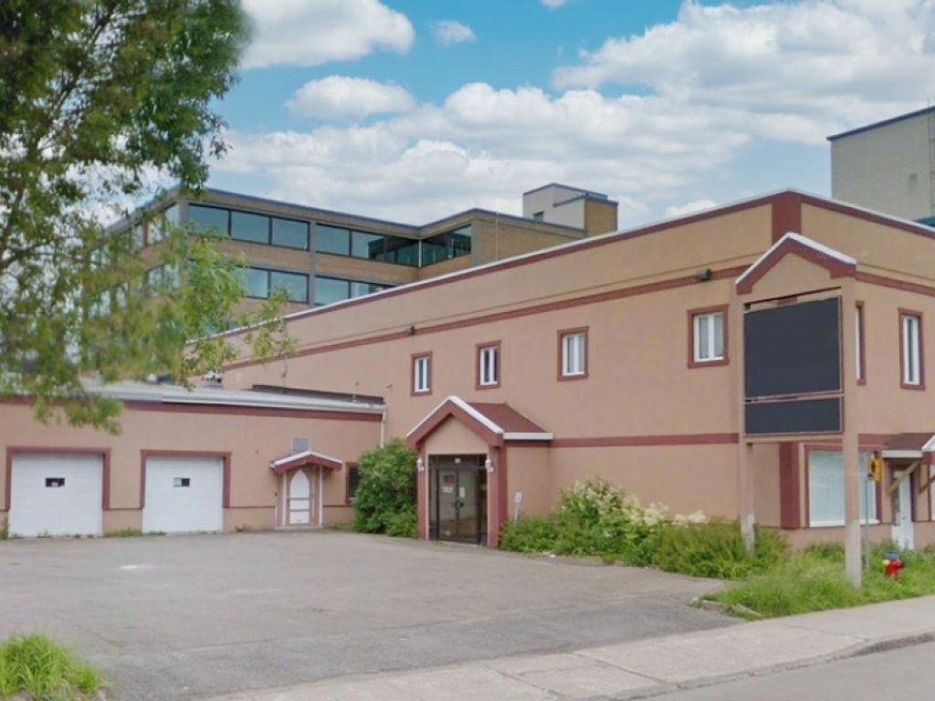 525 Rue du Prince-�douard