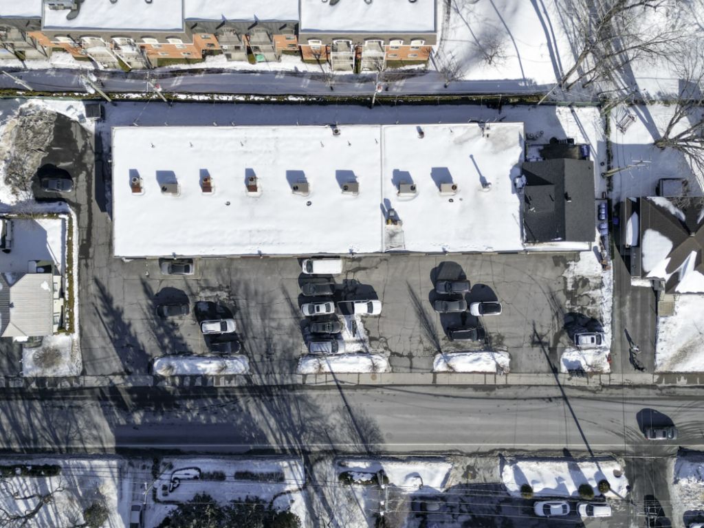 Espace COMMERCIAL � louer