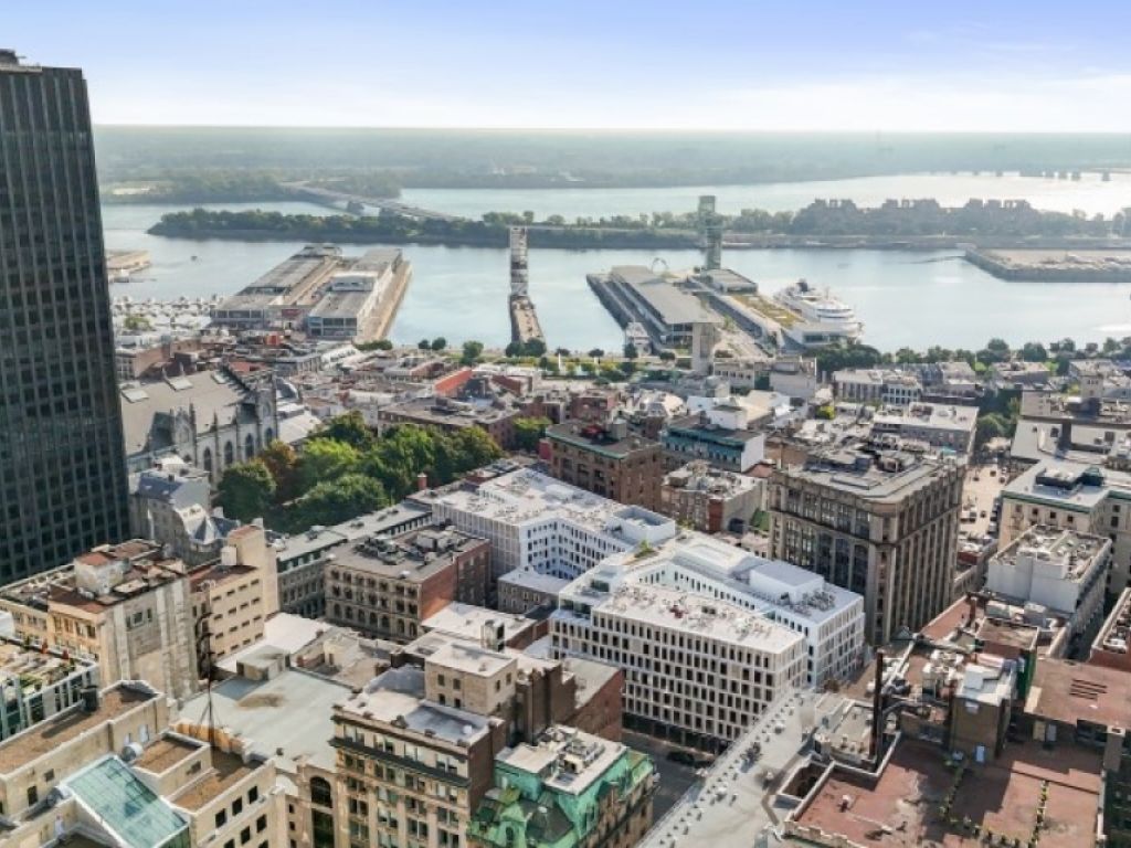 Espace commercial neuf � louer au Vieux Port BASILICA NOTRE DAME