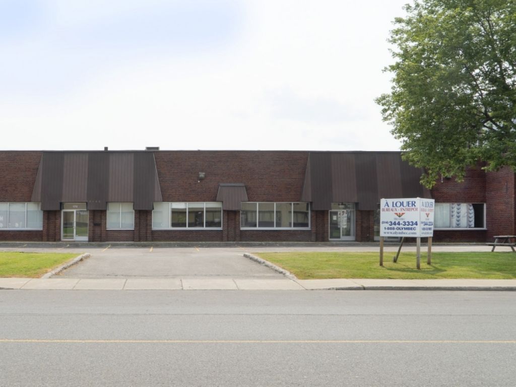 7000-7020 ch. de la C�te-de-Liesse / 174-186 rue Merizzi