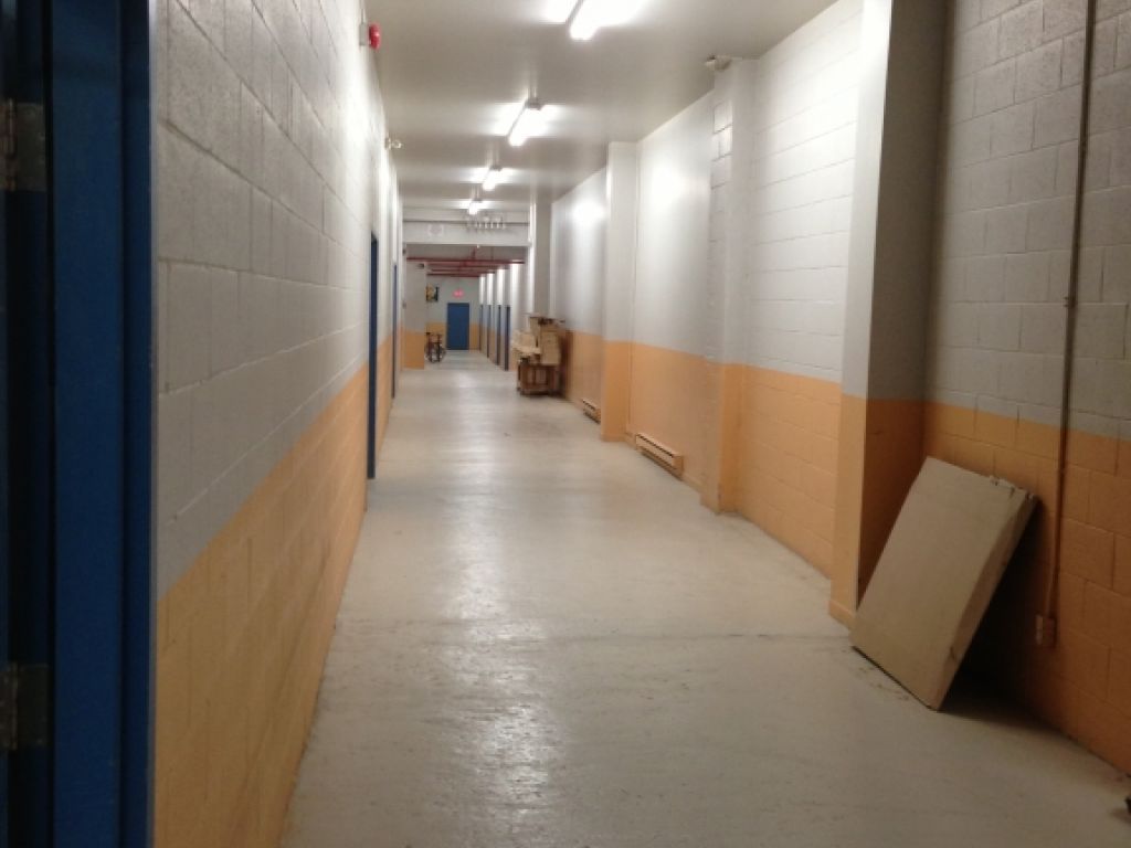 Local commercial � louer dans Rosemont!