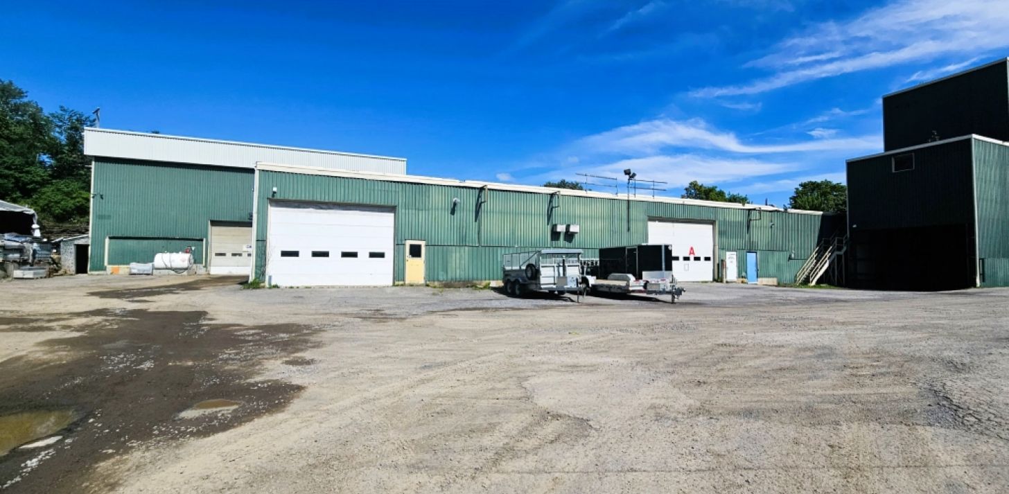 LOCAL PORTE AU SOL - BEAUPORT - &Agrave; louer