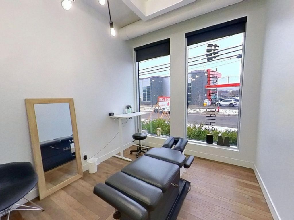 Espace pour une clinique � Les Rivi�res