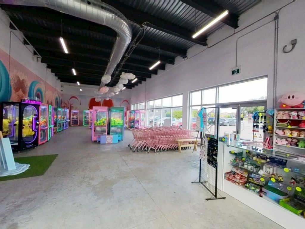 LOCAL COMMERCIAL - 2000 BOUL. WILFRID-HAMEL 