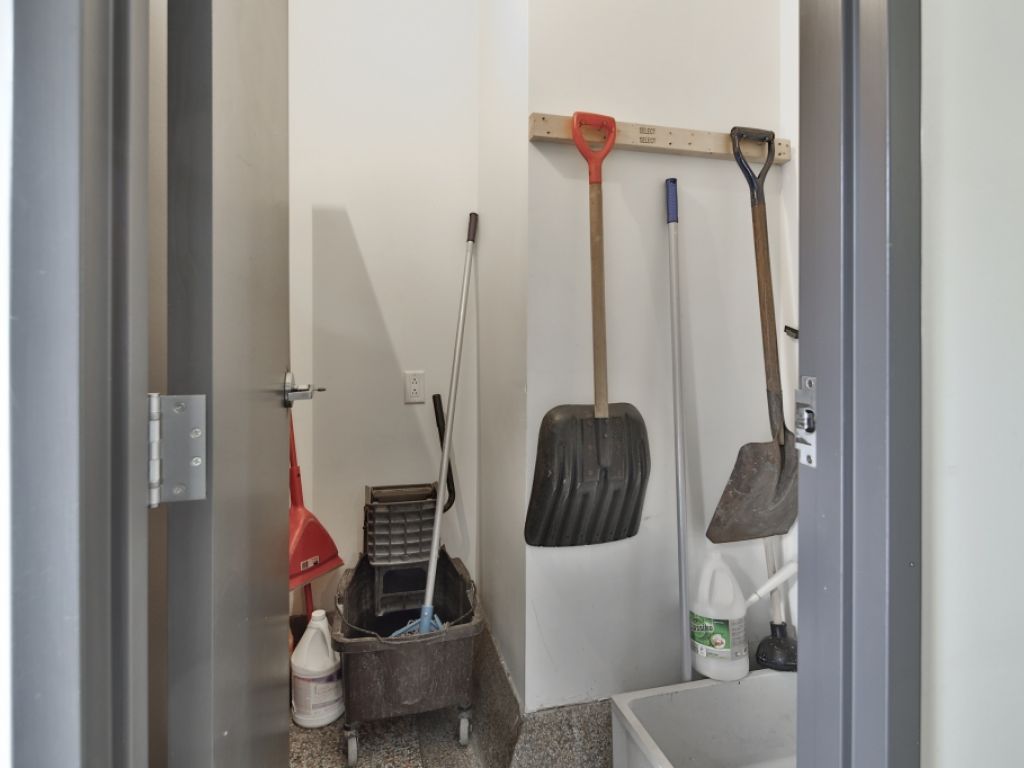 LOCAL COMMERCIAL � ROSEMONT