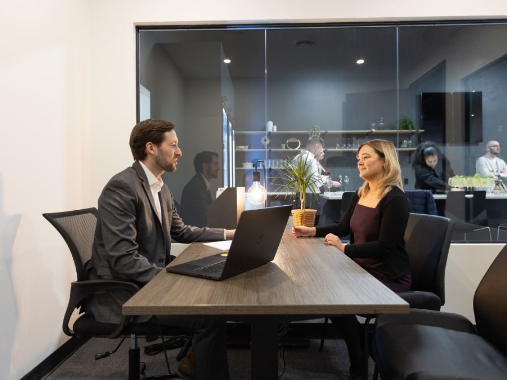 Bureaux � Louer- Rive-Sud de Montr�al, Flexible et Moderne