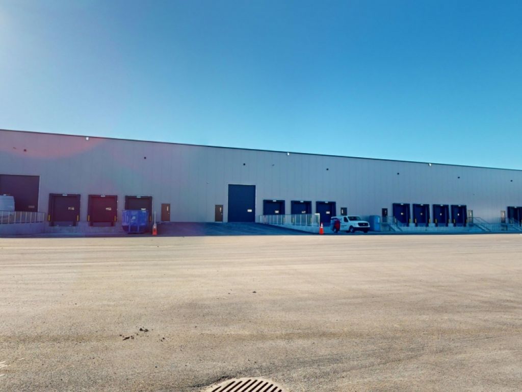 Local commercial � louer Saint-J�r�me - � partir de 5 000 pi2