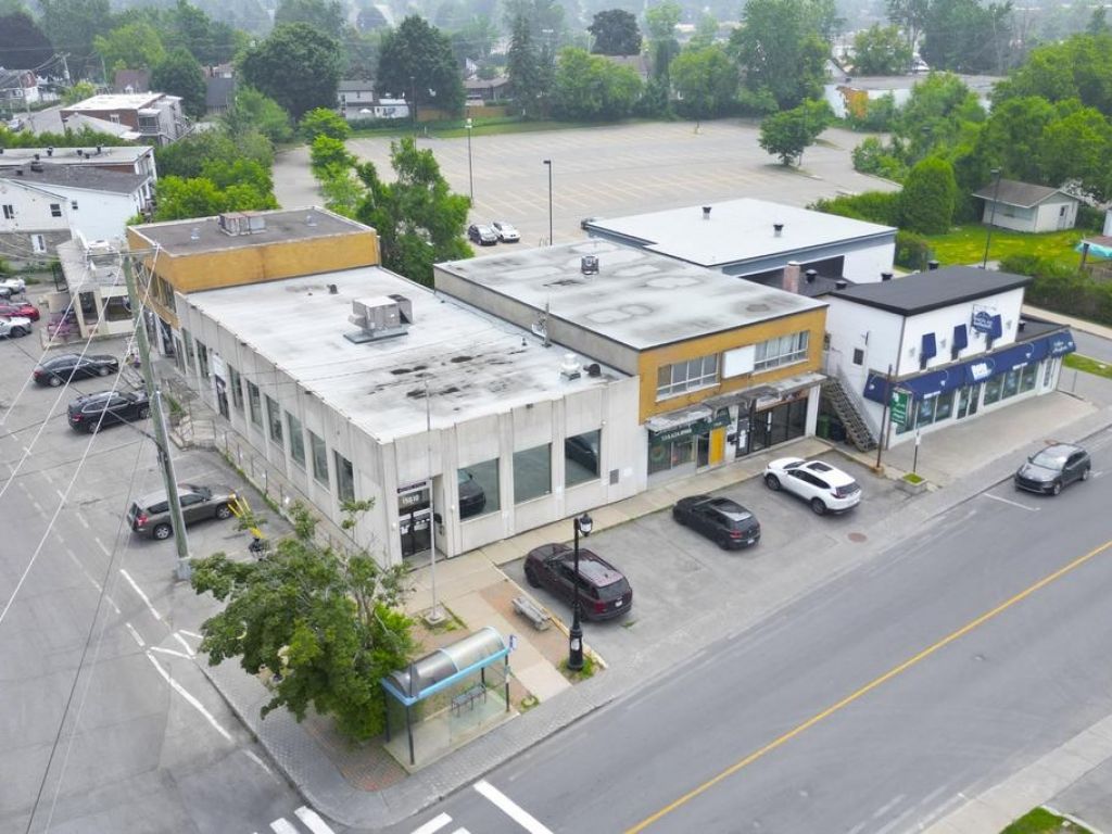 ESPACE COMMERCIAL � VENDRE