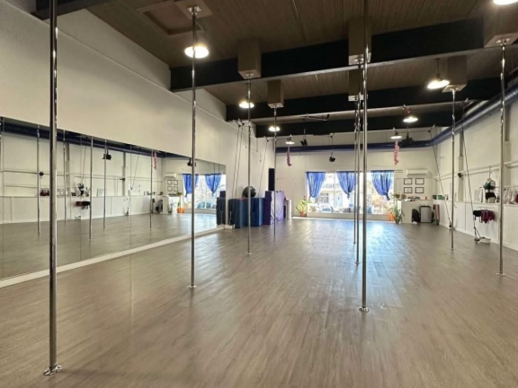 Besoin d'un studio de danse ou un local pour tout autres �v�nements? - Deux emplacements � votre disposition